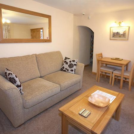 גיסבורו Saltburn Holidays Primrose Cottage חדר תמונה